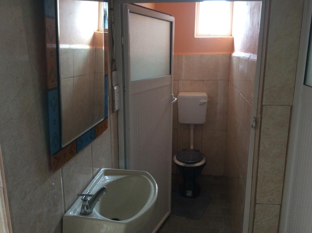 La Casa Mia Guesthouse Ла-Голет Экстерьер фото